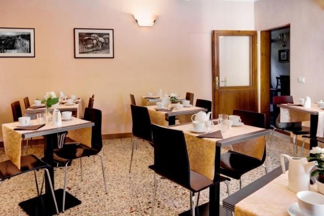 Hotel Il Cavallo 바르베리노 디 무겔로 외부 사진
