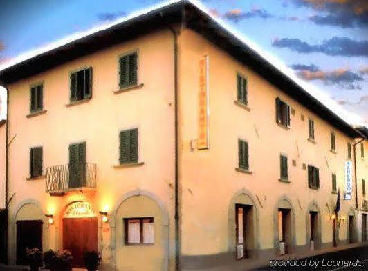Hotel Il Cavallo 바르베리노 디 무겔로 외부 사진