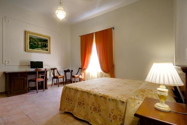 Hotel Il Cavallo 바르베리노 디 무겔로 객실 사진