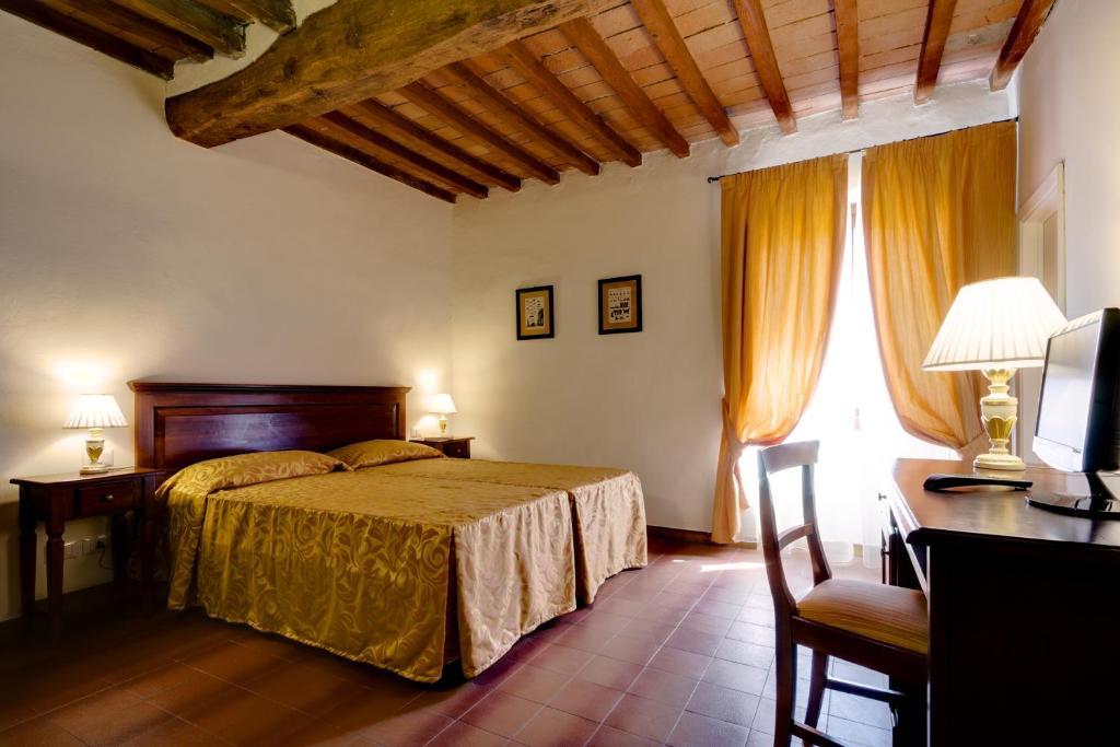 Hotel Il Cavallo 바르베리노 디 무겔로 객실 사진
